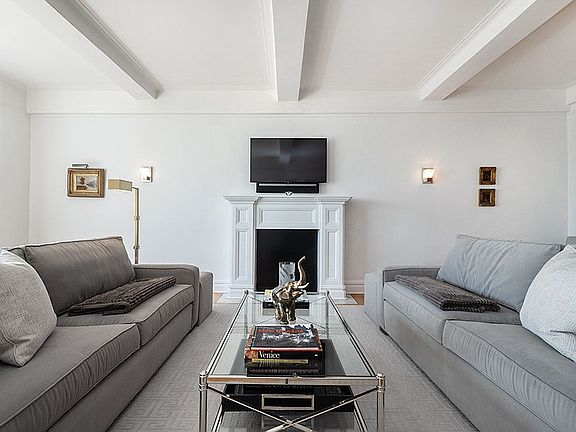 4th image of 275 Central Park W APT 13C