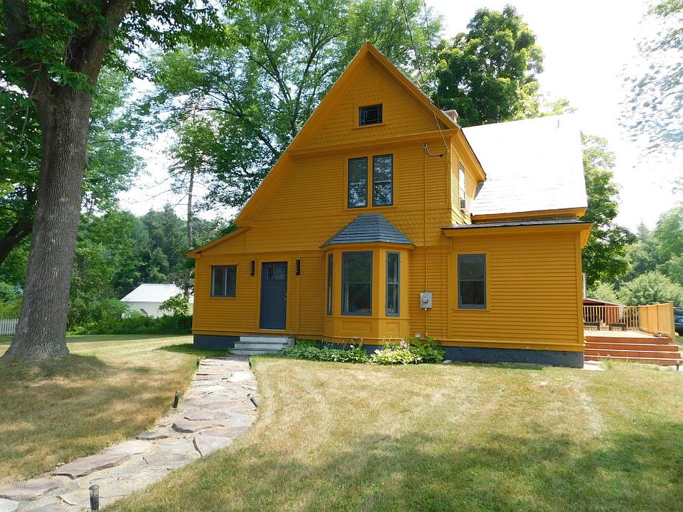 2nd image of 540 Water St