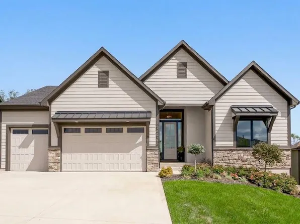 22428 W 90th Ter, Lenexa, KS 66227