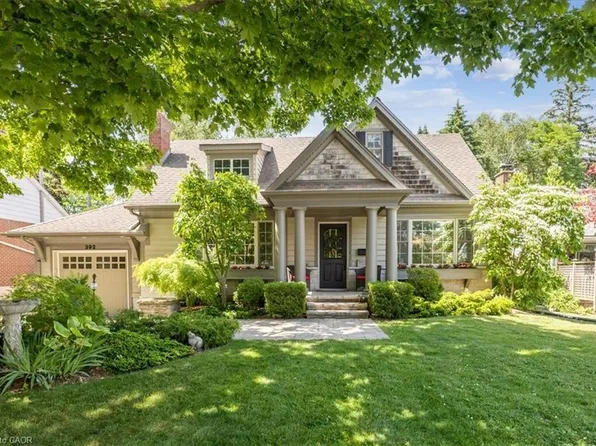 392 Pepper Dr, Burlington, ON L7R 3C9