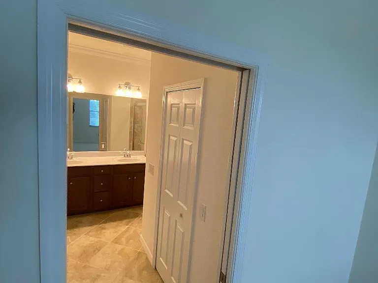 20270 Lagente Cir — Photo 17