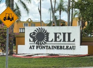 9725 Fontainebleau Blvd, Miami, FL 33172