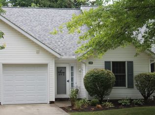 240 Harbor Ridge Ln #3, Fairport Harbor, OH 44077