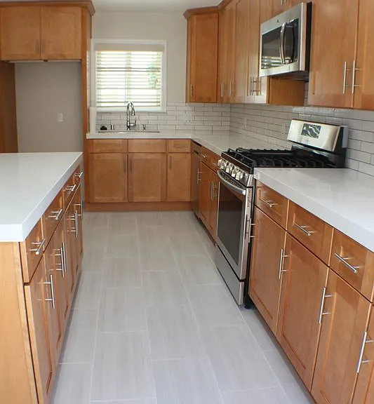 2202 Phelan Ln #HOME — Photo 3