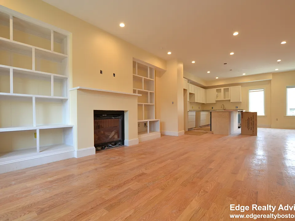 118 Tremont St #118