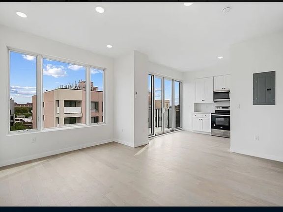 5th image of 1657 E 19th St #7B1