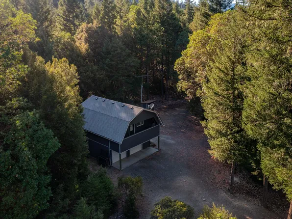 3140 Winona Rd, Grants Pass, OR 97526