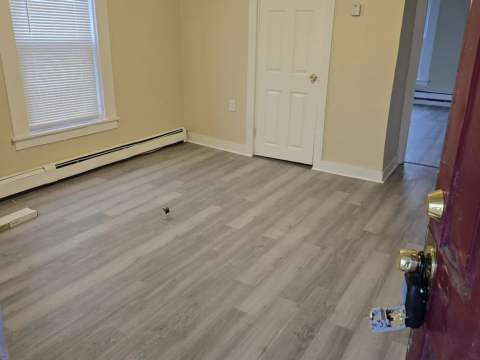 2 bed, 900 sqft, $1,600 — Photo 4
