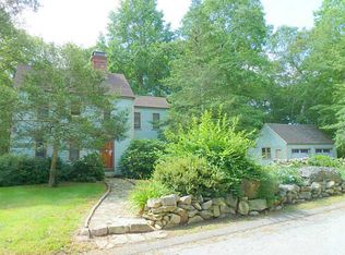 296 Stoney Hollow Rd, Tiverton, RI 02878