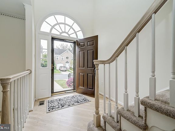 5th image of 12113 Gatewater Dr