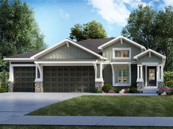 8157 Roundtree St, Lenexa, KS 66220