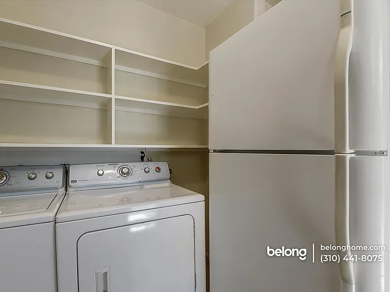 8523 Alcott St — Photo 33