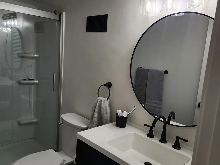 1510 Harbourside Dr — Photo 15