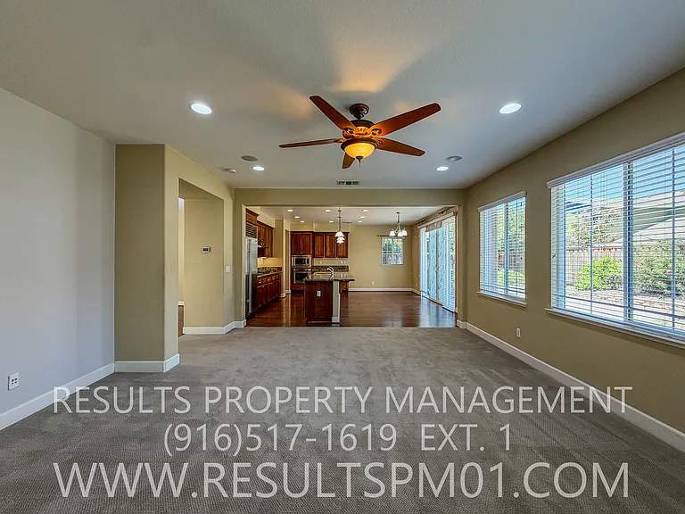 2425 Foxcroft Cir — Photo 17