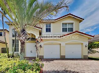 15392 SW 117th Ln, Miami, FL 33196