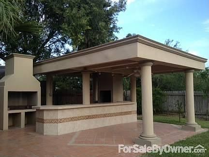 2nd image of 115 Villa Franca St