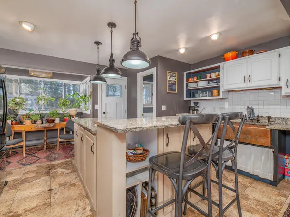 48 Parkwood Drive, Augusta, ME 04330