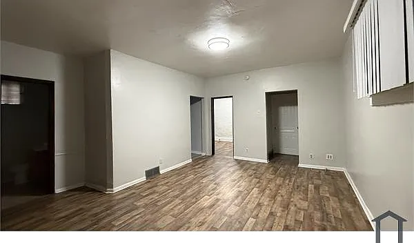 1 bed, 1235 sqft, $1,271 — Photo 2