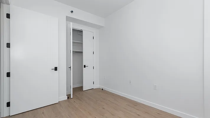 Rented by Nooklyn NYC LLC | media 36