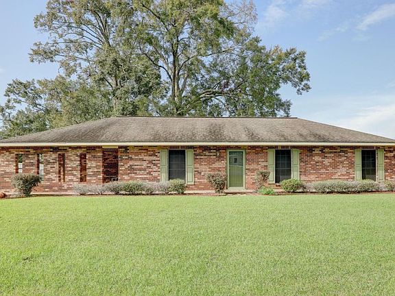 2nd image of 129 Bayouside Dr