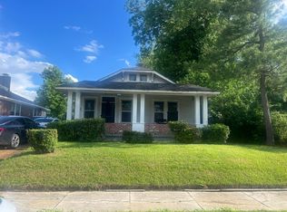 921 Forrest Ave, Memphis, TN 38105