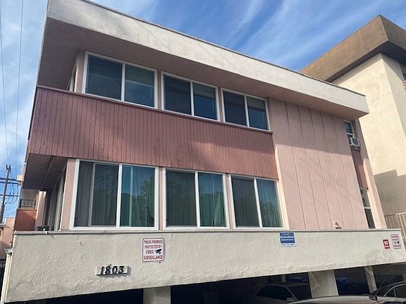 2nd image of 1803 N Berendo St APT 3