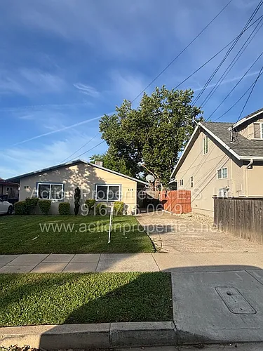 119 Birch St Photo 1