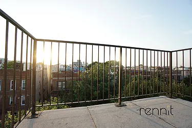 Rented by Rennit Inc.