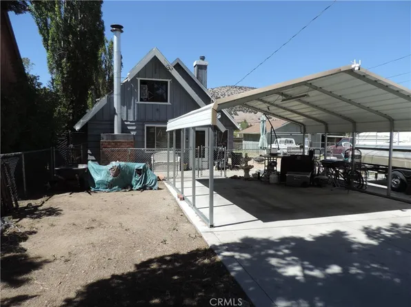 213 E Mountain View Blvd, Big Bear City, CA 92314