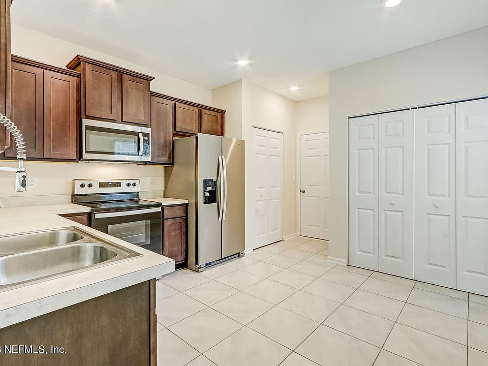 1st image of 832 OBSERVATORY Parkway