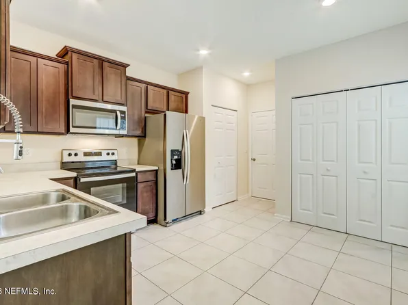 832 OBSERVATORY Parkway, Jacksonville, FL 32218
