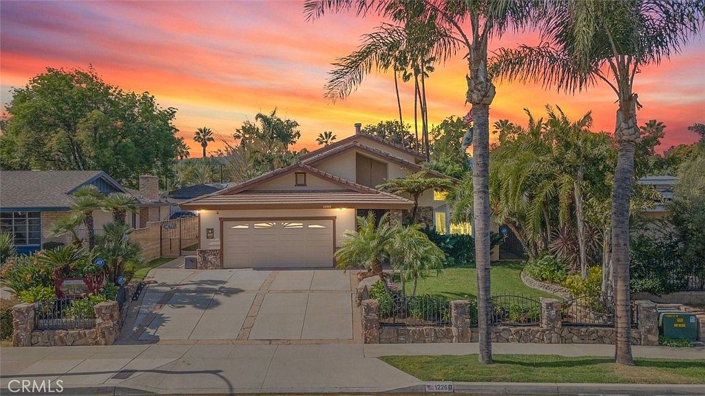 shinshin room❤️　1226 Jason Cassity | San Diego Real Estate | 🌊☀️🌴 - Pacific