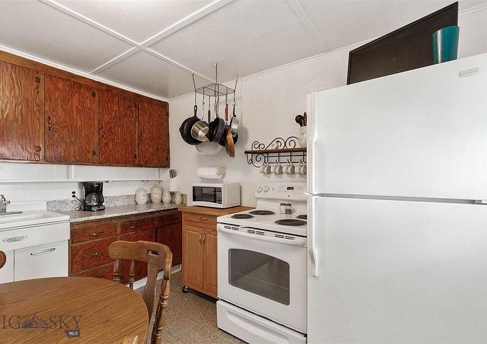 1st image of 1535 N Mansfield Ave #1