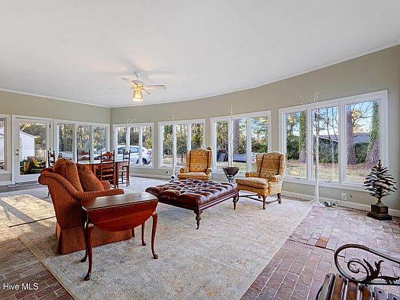 29th image of this home