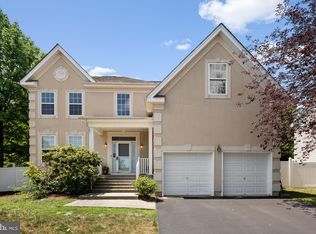 23 Freedom Hills Dr, Barnegat, NJ 08005