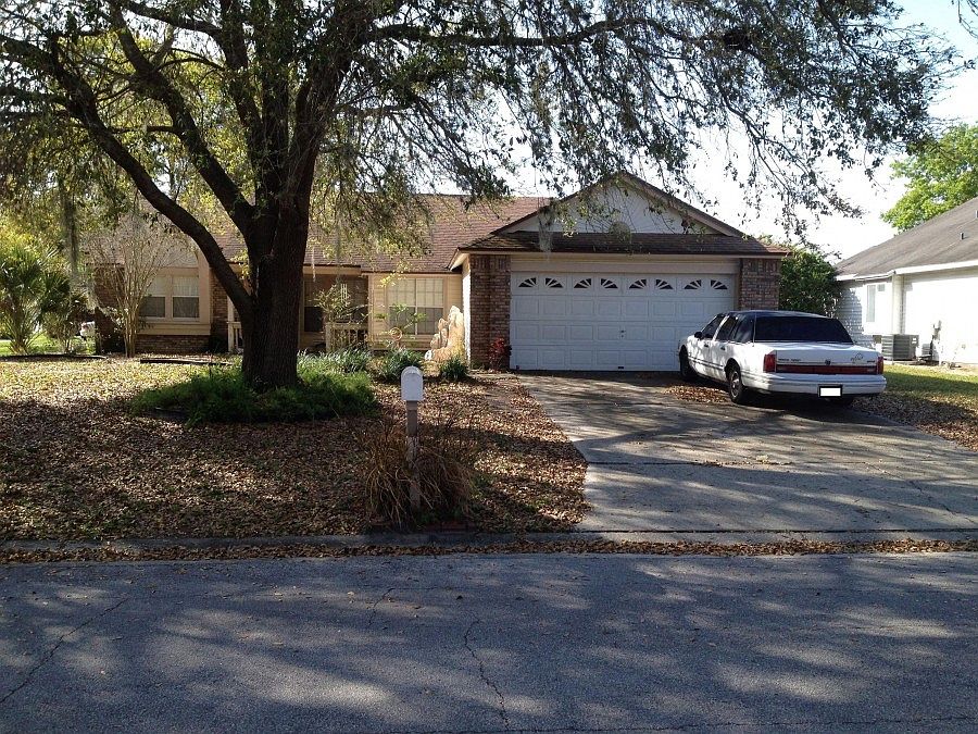 1st image of 3219 Thackery Way
