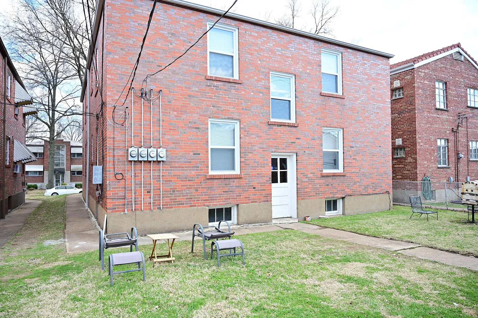 6627 Devonshire Ave #1E photo 1