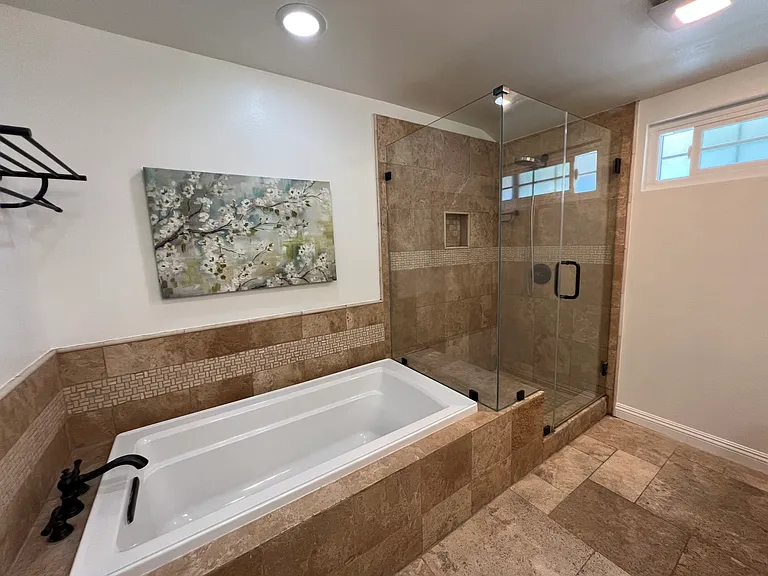 17215 Grayland Ave — Photo 15