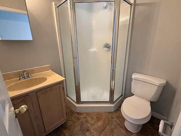 5th image of 3227 Bishop St Unit 7