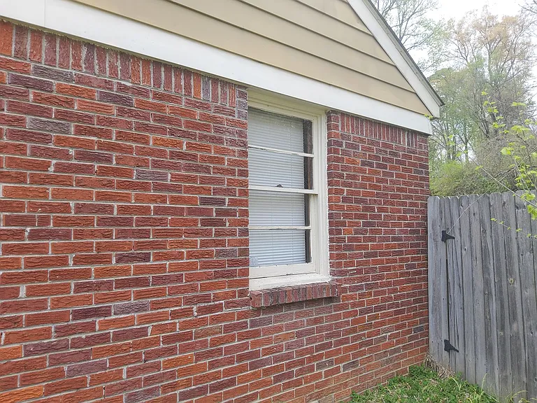 2714 James Rd — Photo 15