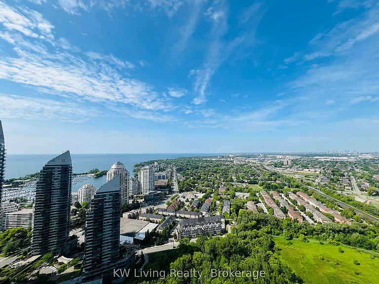 10 Park Lawn Rd #4204 — Photo 15