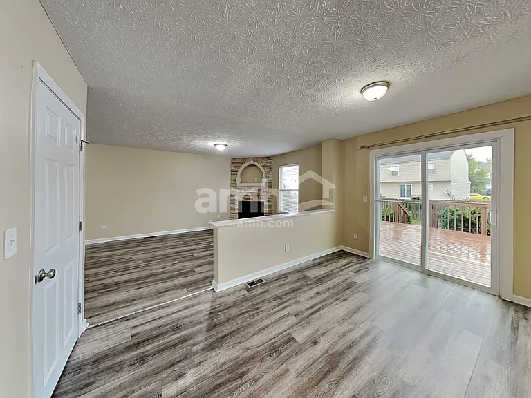 5116 Sand Ct — Photo 10