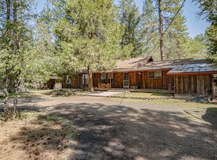 1724 Foots Creek R Fork Rd, Gold Hill, OR 97525