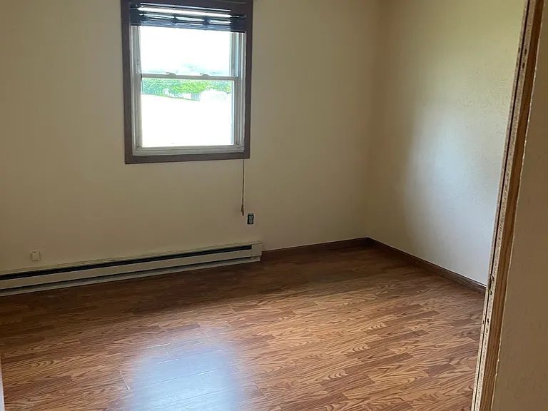 1734 E 225 S #17 — Photo 11