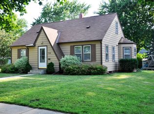 716 Lewis St S, Shakopee, MN 55379