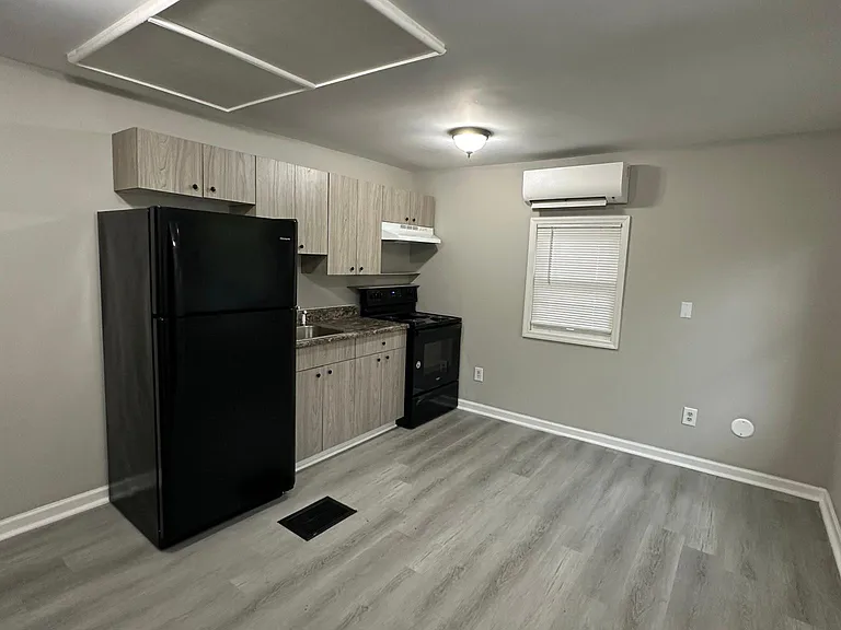 118 Broadway #2 — Photo 1
