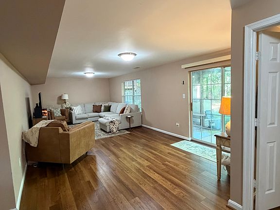 2nd image of 8671 Ruby Rise Pl