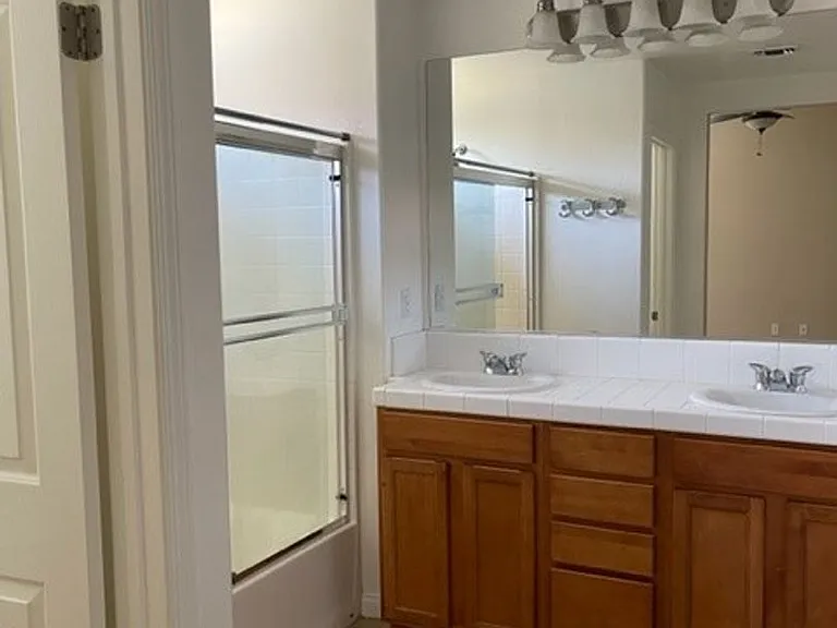104 Cedmont Dr — Photo 17
