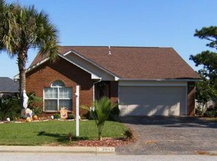 2052 Jessica Way, Navarre, FL 32566