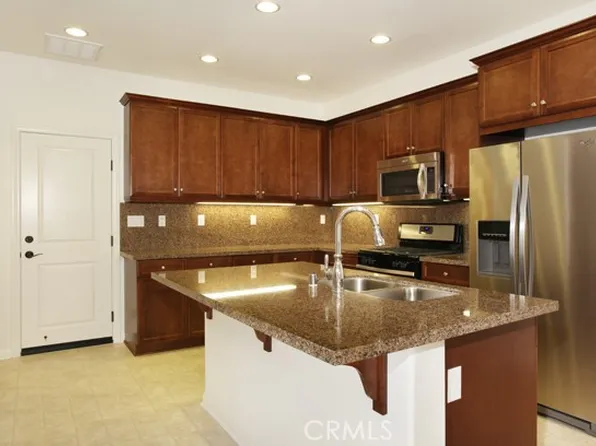 453 Estrella Ln, Brea, CA 92823